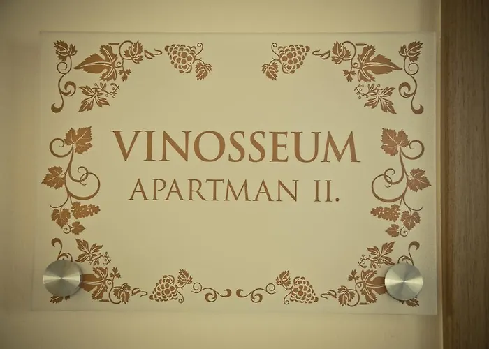 Vinosseum Bor- és * Sopron